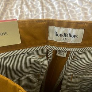 Good fellow Mens pants. Brand new with tags. 30x32.